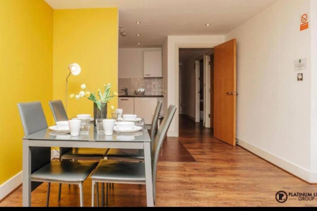 Sl Luxury 2 Bed Broad St Home Birmingham Extérieur photo